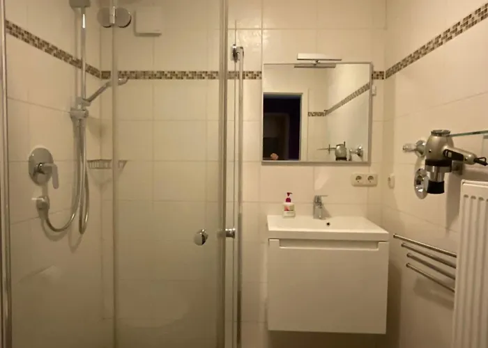 Messe-apartment, 4 Schlafzimmer, 80 Qm, Garten - 6 Km Zur Messe, Verkehrsguenstig, Ruhig, Parkplaetze Appartamento Norimberga